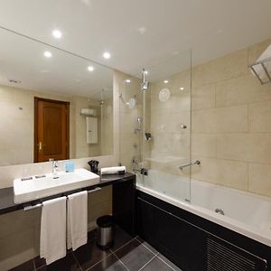 Habitación Superior con 2 Camas Individuales